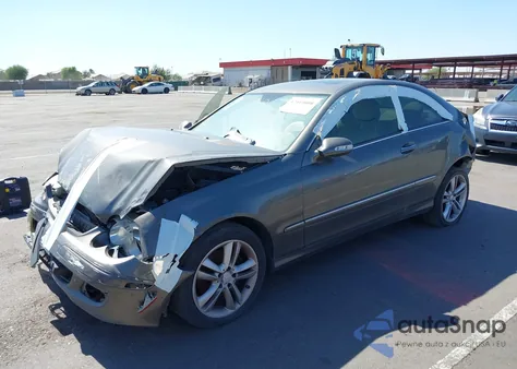 2008 Mercedes-Benz Clk 350 из США, поврежденный, VIN WDBTJ56H68F237281